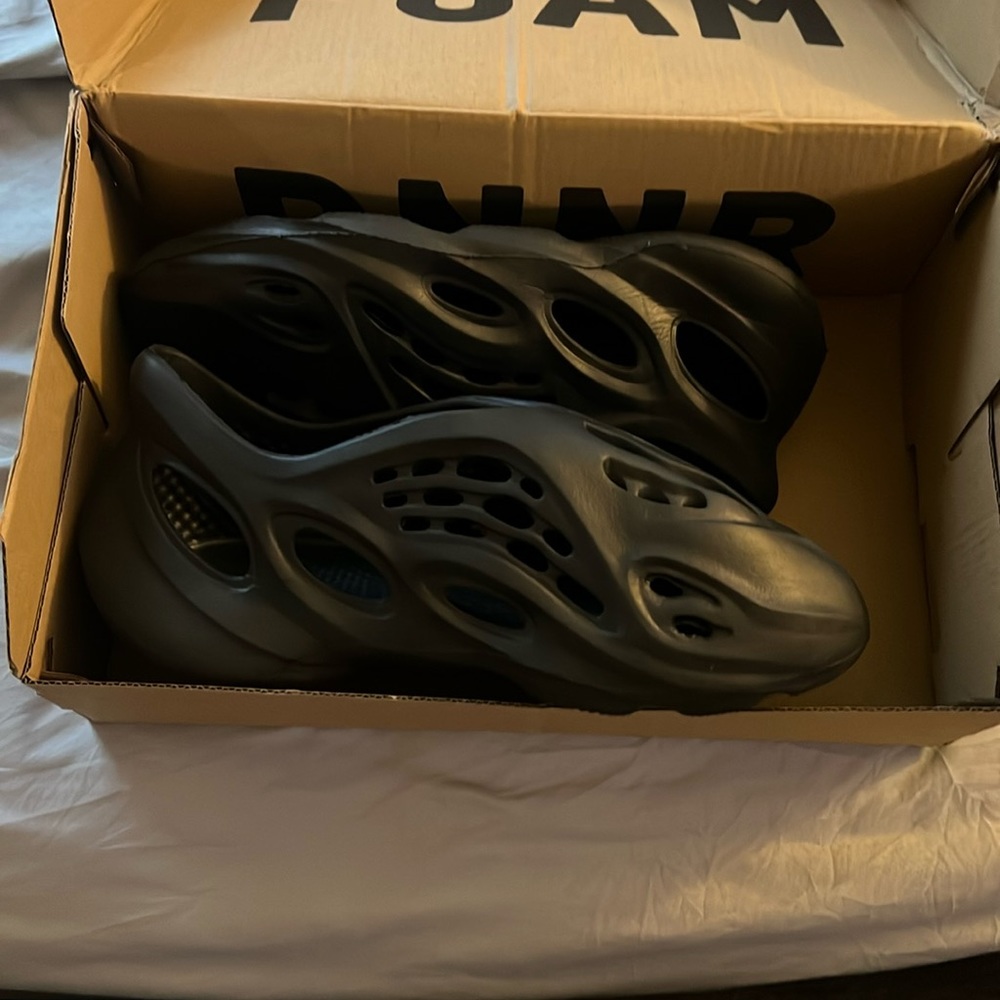 Yeezy foam runners